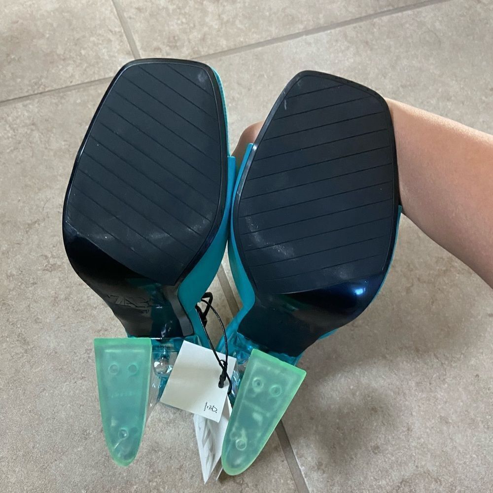 Zara Blue Clear Block Heels - Picture 6 of 8
